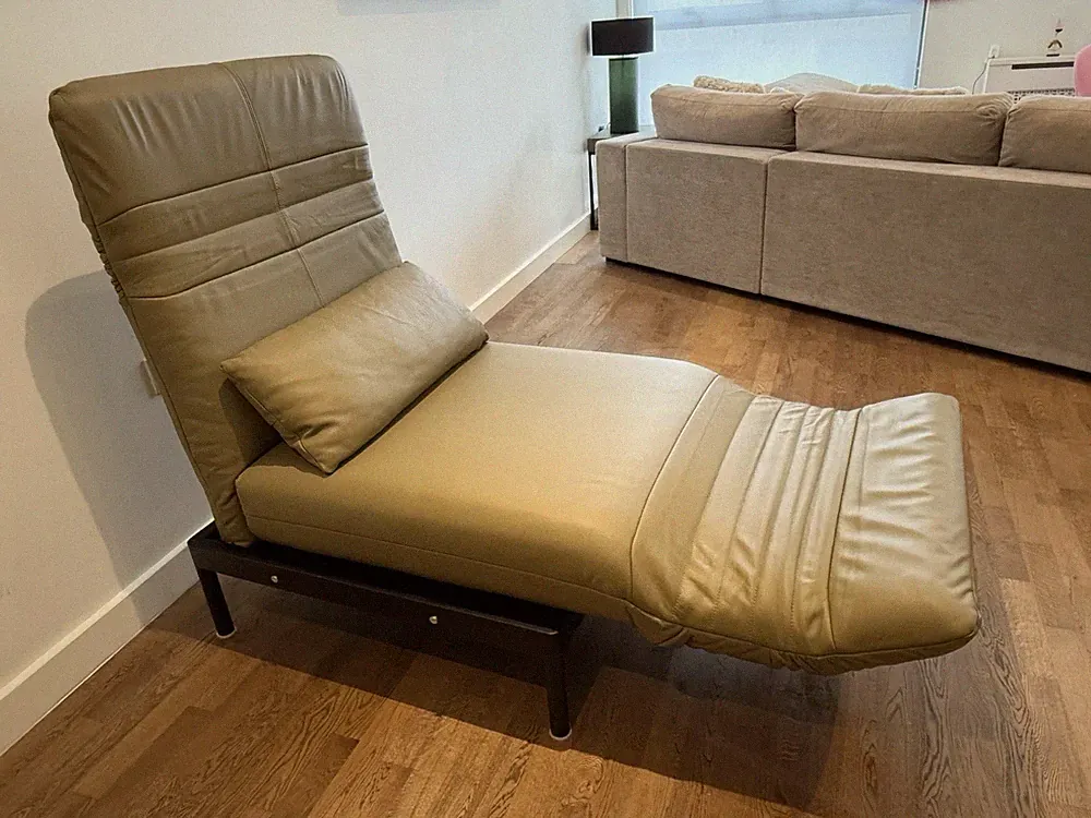 Rolf Benz Plura Designer Recliner Chair in Olive Green Leather – New, RRP £4,500